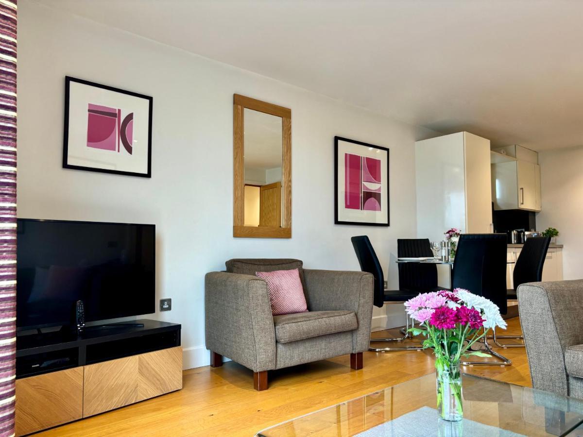 Your Space Apartments - The Hamilton'S เคมบริดจ์ ภายนอก รูปภาพ