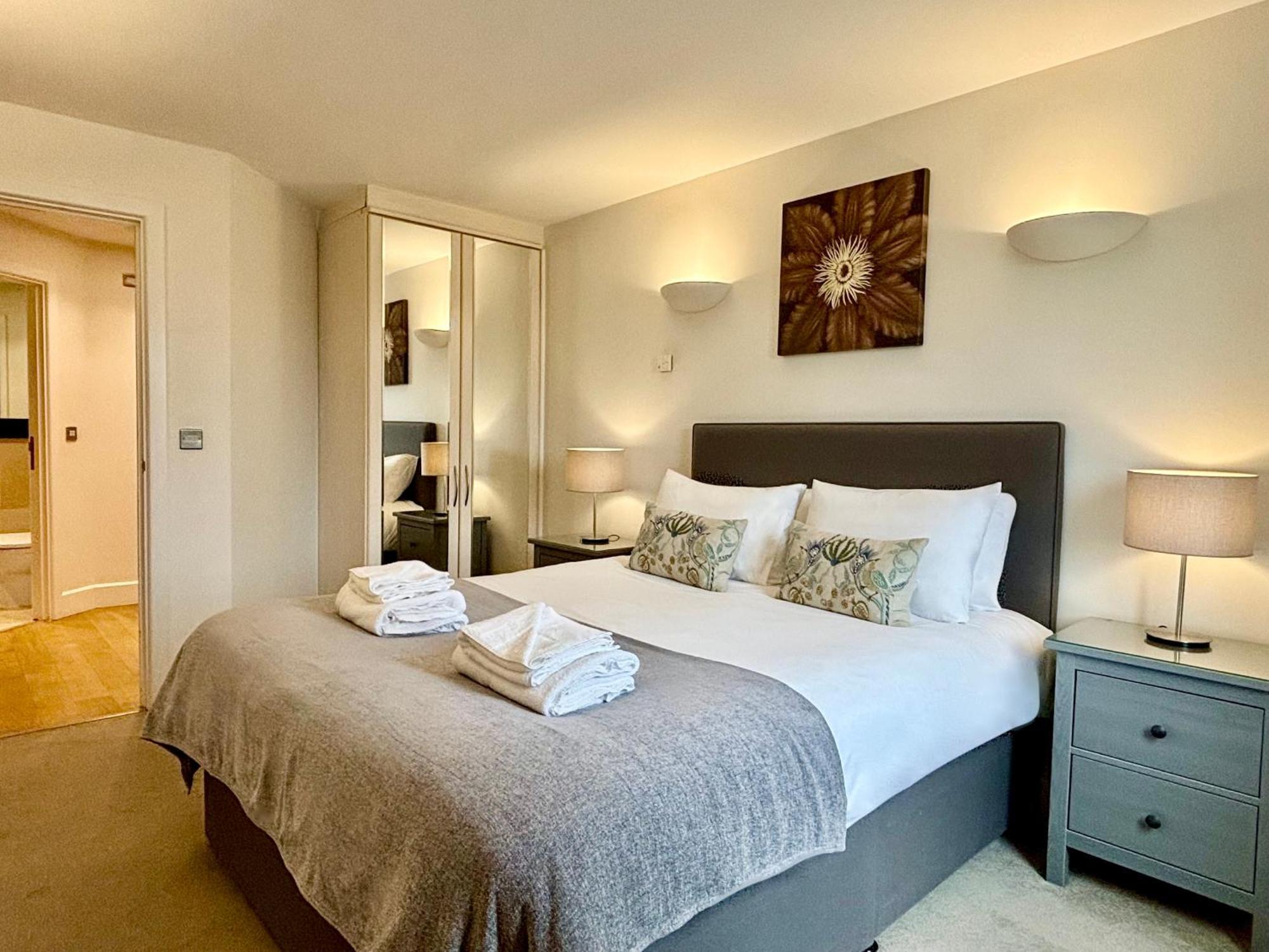 Your Space Apartments - The Hamilton'S เคมบริดจ์ ภายนอก รูปภาพ
