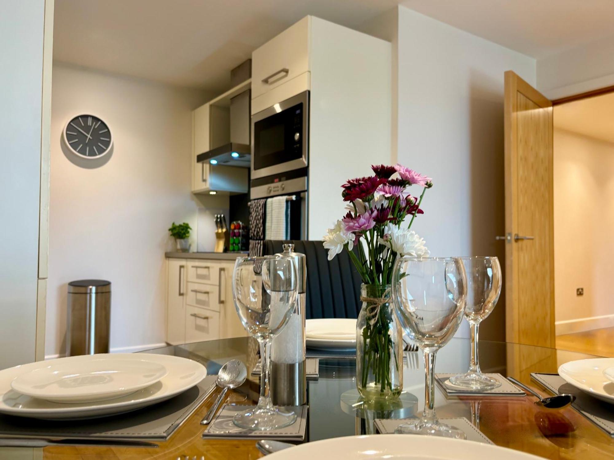 Your Space Apartments - The Hamilton'S เคมบริดจ์ ภายนอก รูปภาพ