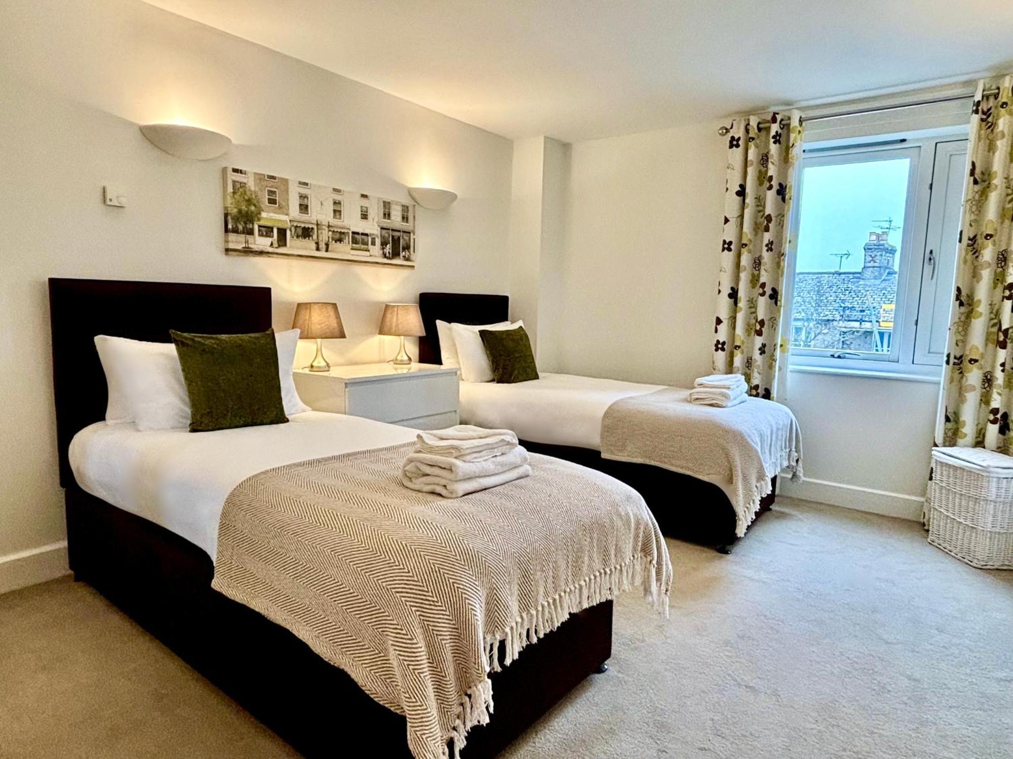 Your Space Apartments - The Hamilton'S เคมบริดจ์ ภายนอก รูปภาพ