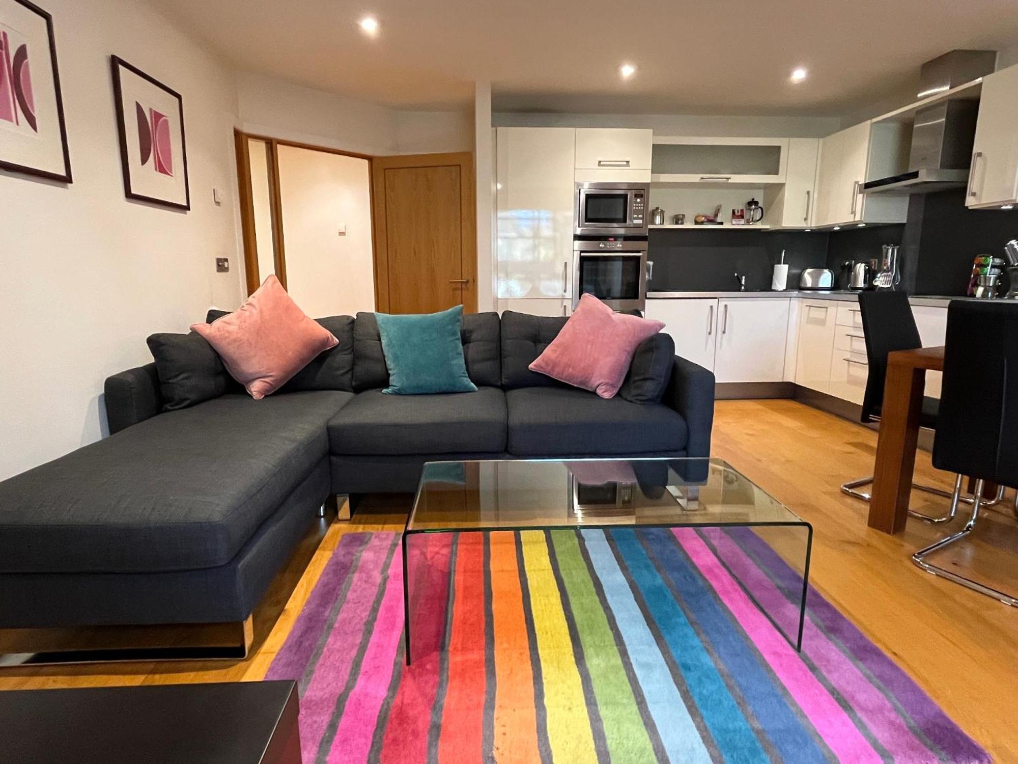 Your Space Apartments - The Hamilton'S เคมบริดจ์ ภายนอก รูปภาพ