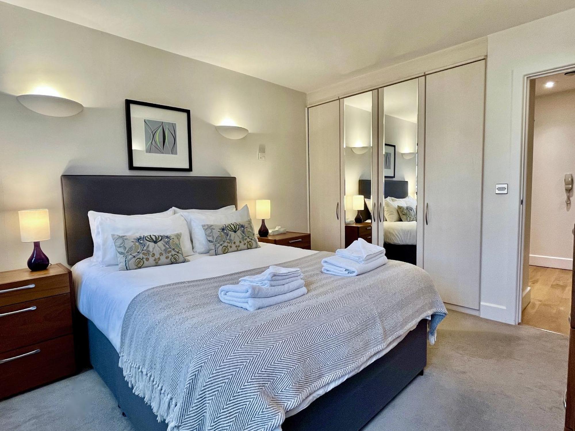 Your Space Apartments - The Hamilton'S เคมบริดจ์ ภายนอก รูปภาพ