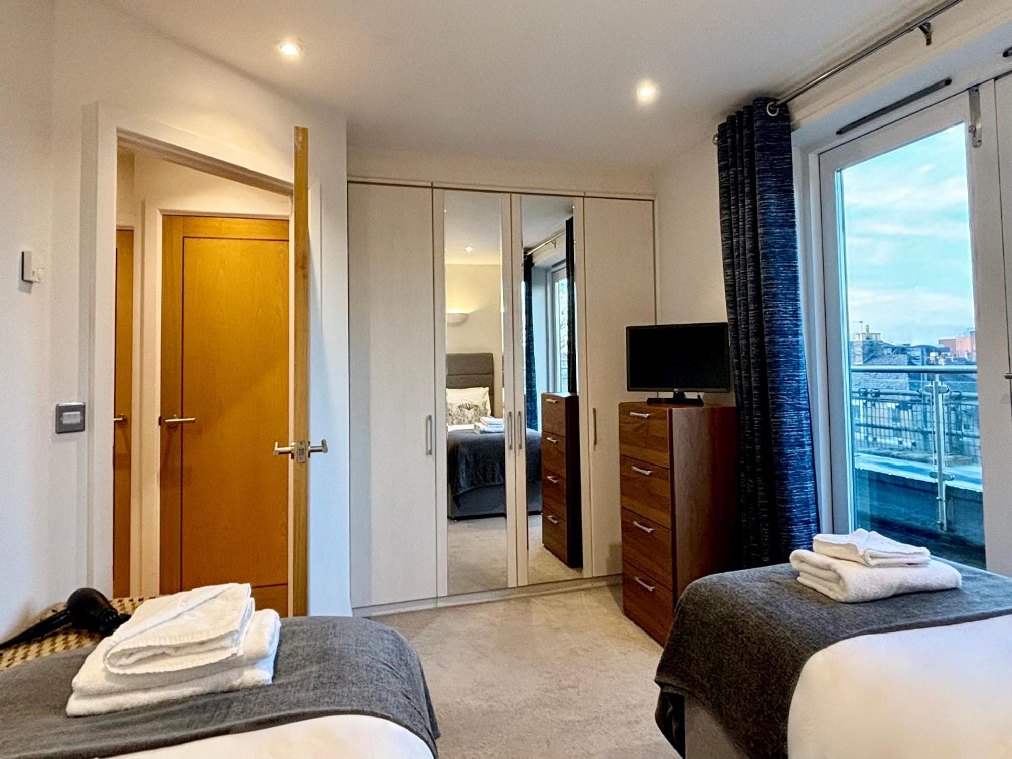 Your Space Apartments - The Hamilton'S เคมบริดจ์ ภายนอก รูปภาพ