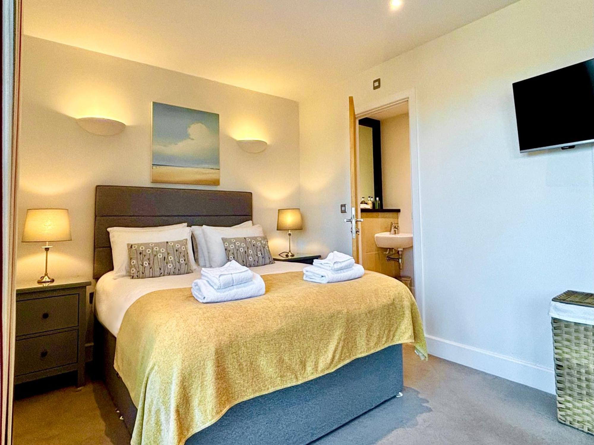 Your Space Apartments - The Hamilton'S เคมบริดจ์ ภายนอก รูปภาพ